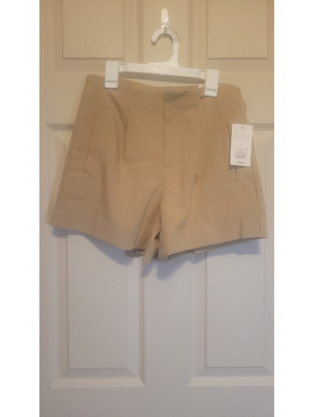 a.new day Women's Stretch Elastic Waist Khaki Shorts Size 2